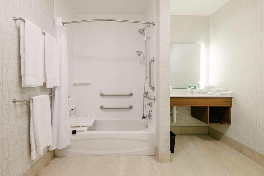 Holiday Inn Express & Suites Eagan - Minneapolis Area By Ihg Eksteriør bilde