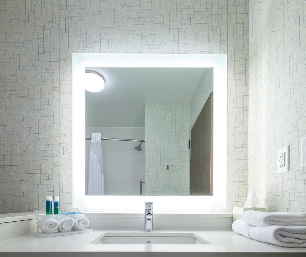 Holiday Inn Express & Suites Eagan - Minneapolis Area By Ihg Eksteriør bilde