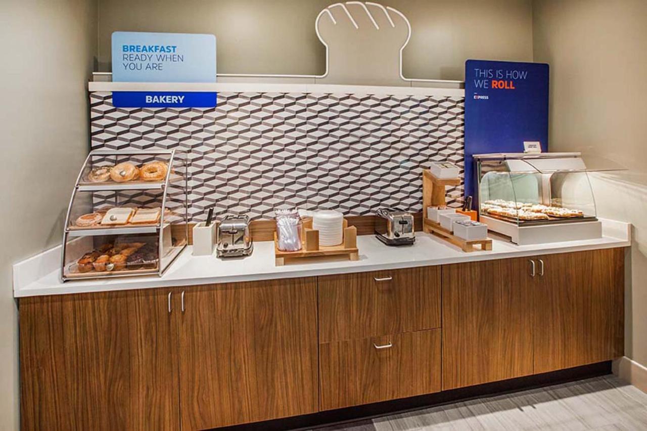 Holiday Inn Express & Suites Eagan - Minneapolis Area By Ihg Eksteriør bilde